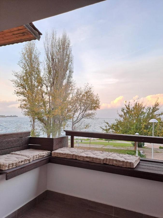 Vrachos Suites Aegium Buitenkant foto